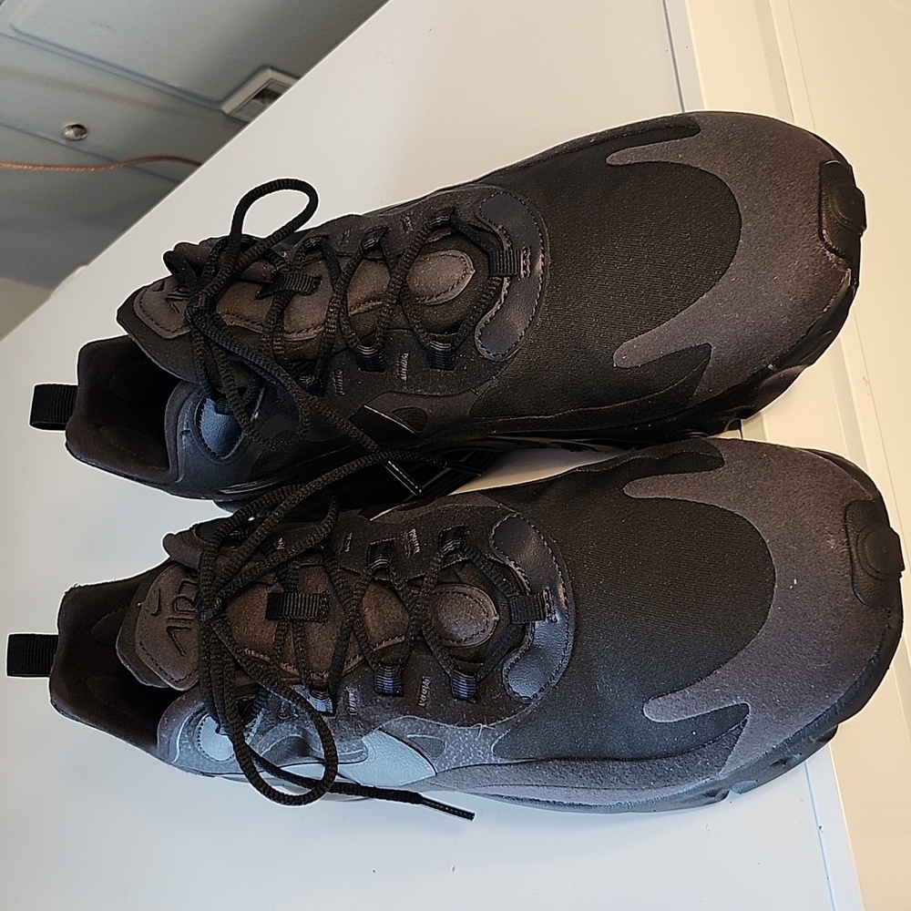 Nike men's sneakers. Size 11
